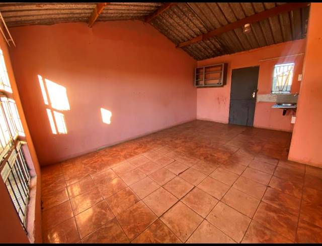 3 BEDROOM HOUSE FOR SALE IN KATLEHONG SOUTH